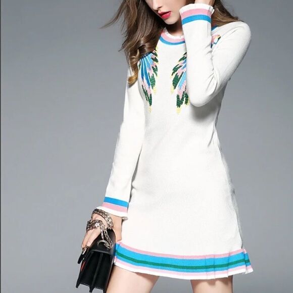 Boho Vibe Parrot Embroidered Mini Sweater Dress in Size Medium - Picture 2 of 14